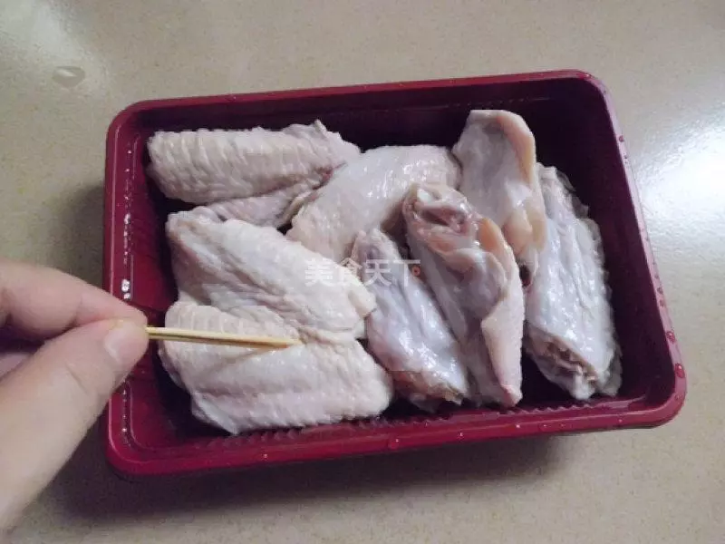 掌握這三個訣竅,做出色香味俱全的誘人雞翅——蚝油雞翅