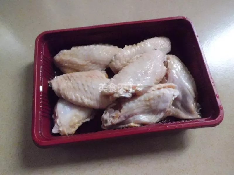 掌握這三個訣竅,做出色香味俱全的誘人雞翅——蚝油雞翅