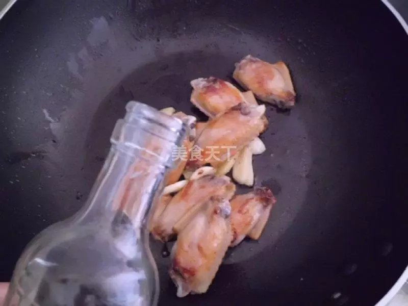 掌握這三個訣竅,做出色香味俱全的誘人雞翅——蚝油雞翅