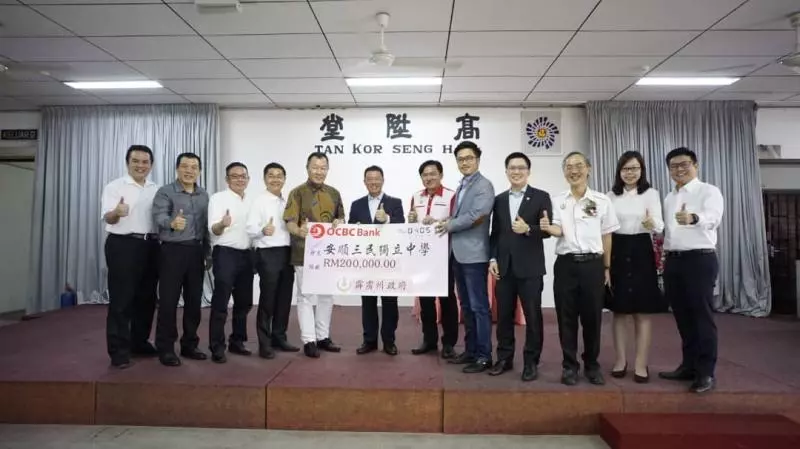 希盟再送大禮 霹9獨中各獲20萬 | 中國報 China Press