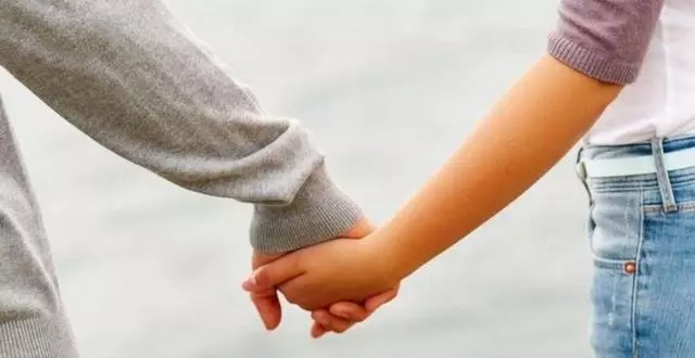 「親愛的,還是你更適合我,我們復婚吧」「抱歉,我已經結婚了」