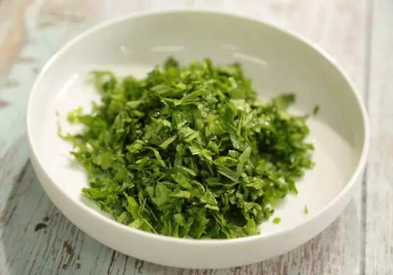 正宗皮蛋瘦肉粥做法,直接下米?錯!腌肉加澱粉和蛋清?錯!