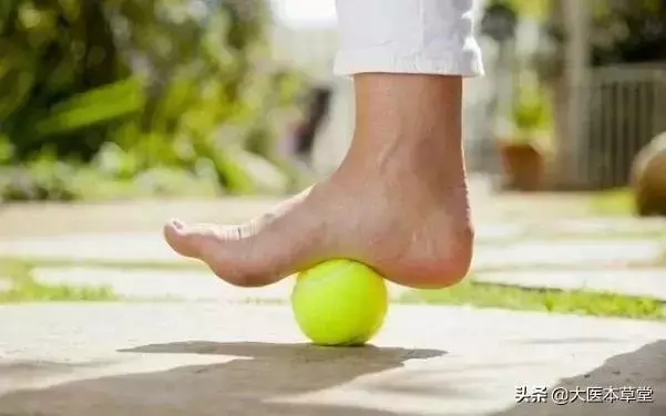 全身上下止痛方法,不花錢只要1分鐘,做對了全身通暢!