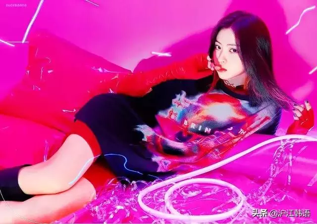 撞臉雪炫孫娜恩!本該17歲C位出道,19歲的她還會被命運捉弄嗎?