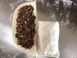 牛肉餡餅最好吃做法,只需掌握這2點,保證外酥里嫩,鮮嫩又多汁!