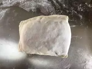 牛肉餡餅最好吃做法,只需掌握這2點,保證外酥里嫩,鮮嫩又多汁!