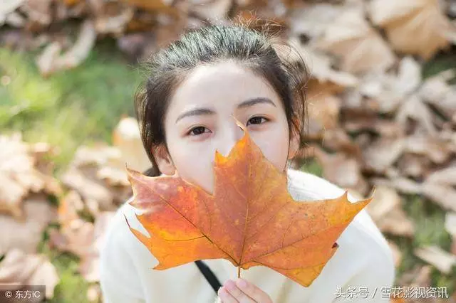 洞房花燭老公太緊張躲衛生間,婆婆打來電話,聽見電話俺笑癱在地 !