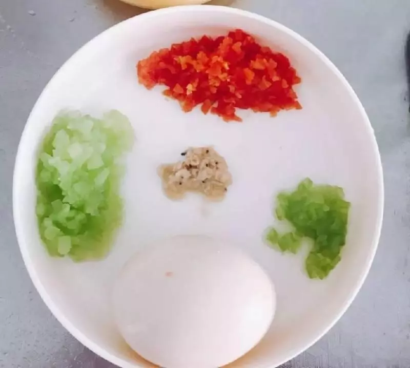 彩蔬麵條餅!一看就會,光碟必備!食材百搭,還能鍛鍊咀嚼力~