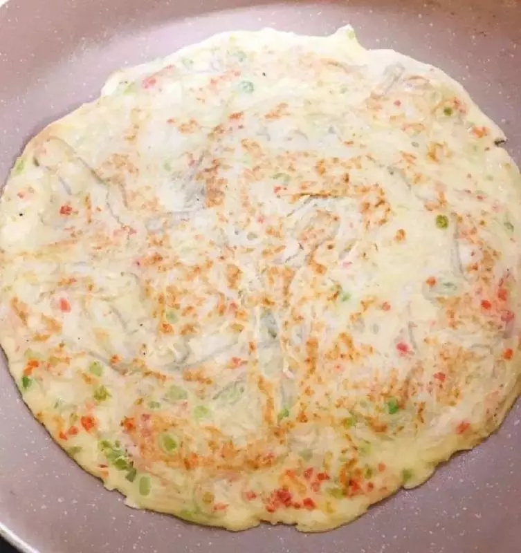 彩蔬麵條餅!一看就會,光碟必備!食材百搭,還能鍛鍊咀嚼力~