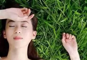 你的氣血足不足、虛不虛,看自己的8個部位就知道!