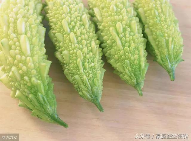 喜歡吃苦瓜的人注意了,吃錯苦瓜對身體不好,告訴家裡做飯的人