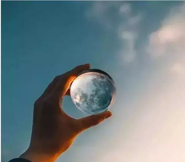 不怕虎狼當面陰,就怕交人兩面心:10句話,教你看透人心