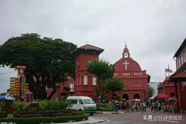 馬來西亞峇峇娘惹族群:他們脫離華人社會,卻又不能真正融入馬來社會!