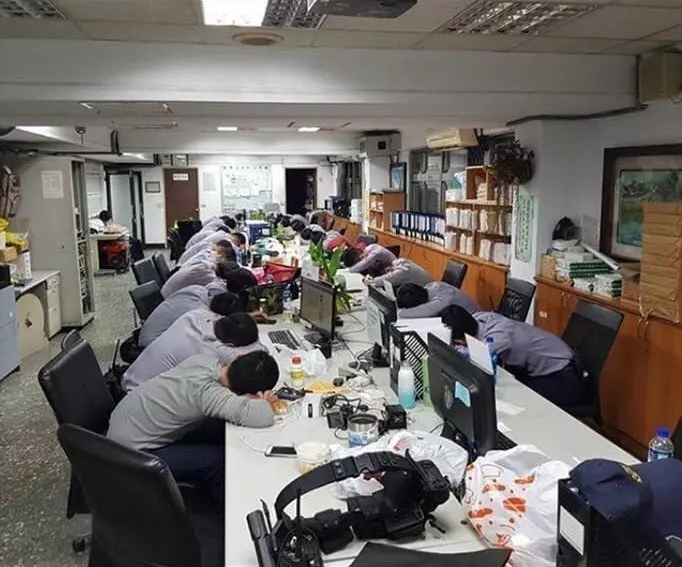 年改砍一刀 還要取消福利? 老警員嘆「消耗生命在上班!」