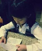 弟弟結婚我給轉了十二萬,聽到女兒說的話,我知道我的婚姻結束了
