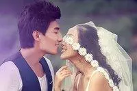 離婚後偶遇前妻,她還戴著我們的婚戒,她的解釋讓我痛苦不堪!