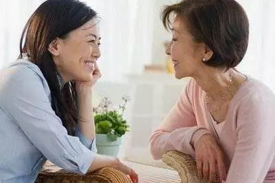 離婚當天家公叫我退彩禮,還被小姑打,第二天家公神色全變了!