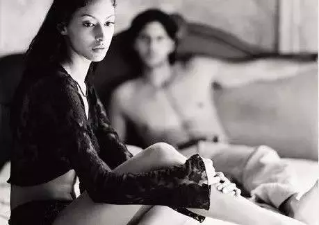 女人出軌,原因只有一個