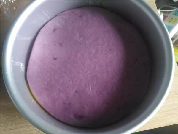 這個南瓜紫薯發糕,真心是我家裡最常見的早餐之一了