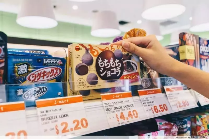 【新加坡】 不用出國了,這六間店裡有你愛的日本零食 !
