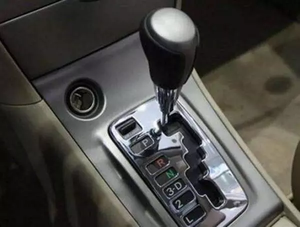 就連老司機也不知道自排車大部分的人都會開但其中的「2,L,S」檔你會用嗎 ? 學會超實用 !