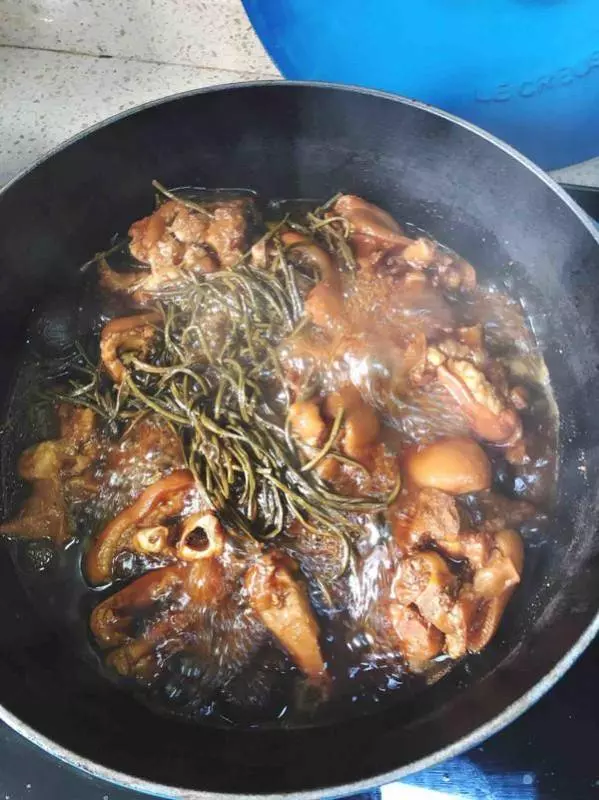 它是天然的「無添加玻尿酸」,三天兩頭吃,養顏補血,女人要常吃