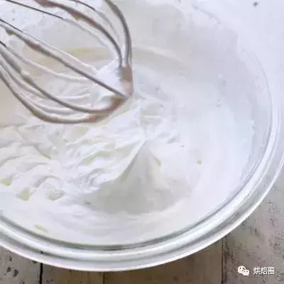 日本超火的爆汁橘子蛋糕卷 將整個橘子卷進蛋糕 切開美炸天!