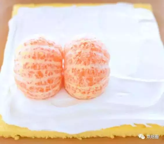 日本超火的爆汁橘子蛋糕卷 將整個橘子卷進蛋糕 切開美炸天!
