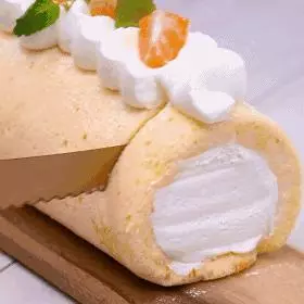 日本超火的爆汁橘子蛋糕卷 將整個橘子卷進蛋糕 切開美炸天!