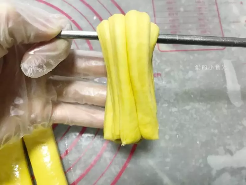 花捲在家自己做,放心又美味,加點它保護視力又助長個,孩子最愛