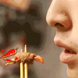 吃辣會不會長痘傷腸胃?答案讓你吃驚