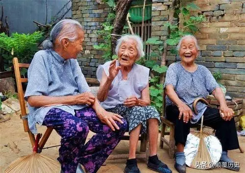 俗語:不做中不做保,不做媒人三代好,啥意思?老人的經驗總結!
