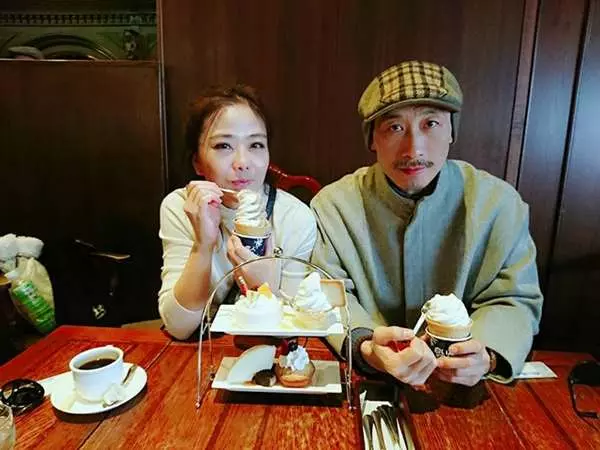 老公被抄家小潘潘飽受驚嚇,傳掉髮臉爛,就連精神也出問題!