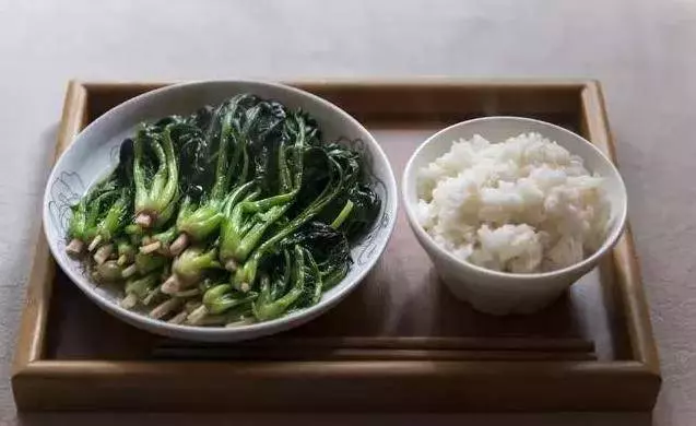 脂肪最怕6種鹼性食物,只要你能每天堅持吃,體重蹭蹭降下來
