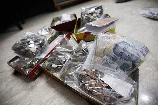 《贊爆》阿伯撿硬幣30年 「0127」中二獎捐慈善