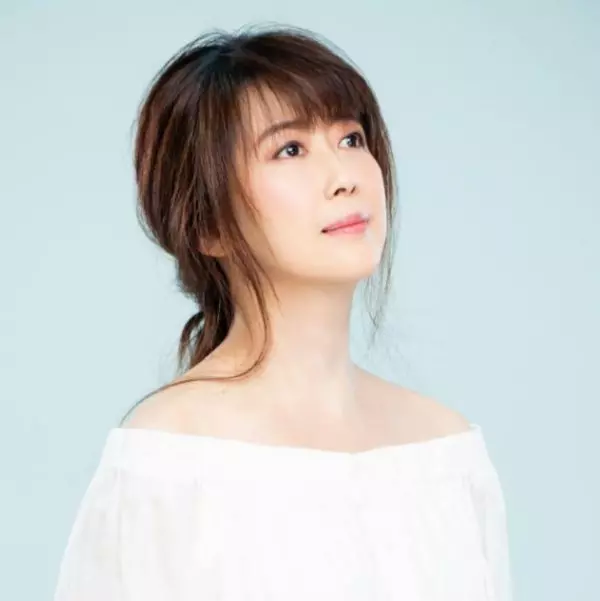 「專輯銷量」與張學友和周杰倫齊名!親友相繼離世她毅然隱退過著「佛修生活」, 今又被前夫指出軌女助理…