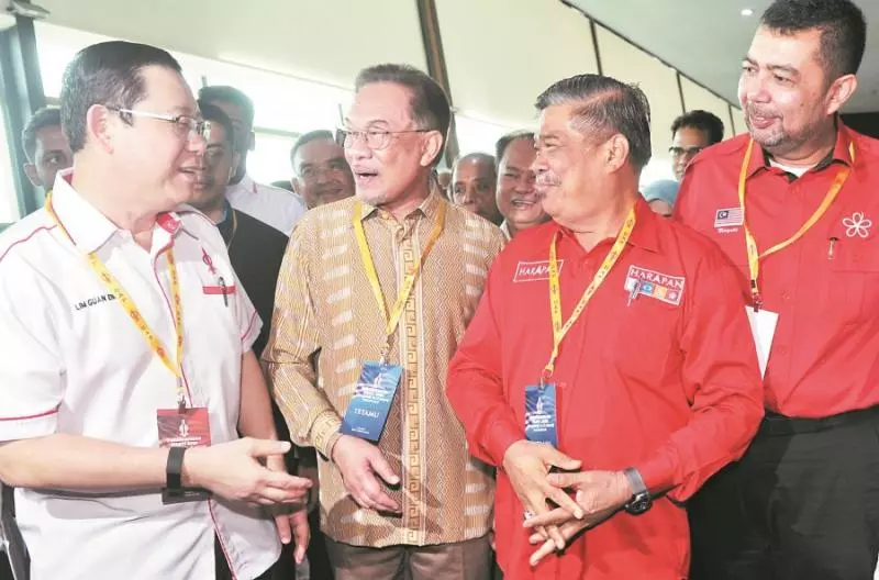 行動黨代表大會上林冠英拋出這震撼話!網民紛大讚認同!拍手叫好!