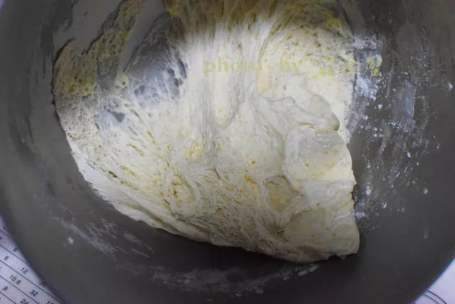 油卷新做法,出鍋帶著脆底,上桌孩子們搶著吃