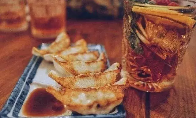 4盤餃子,你會想吃哪盤?測你能富裕到哪種程度?