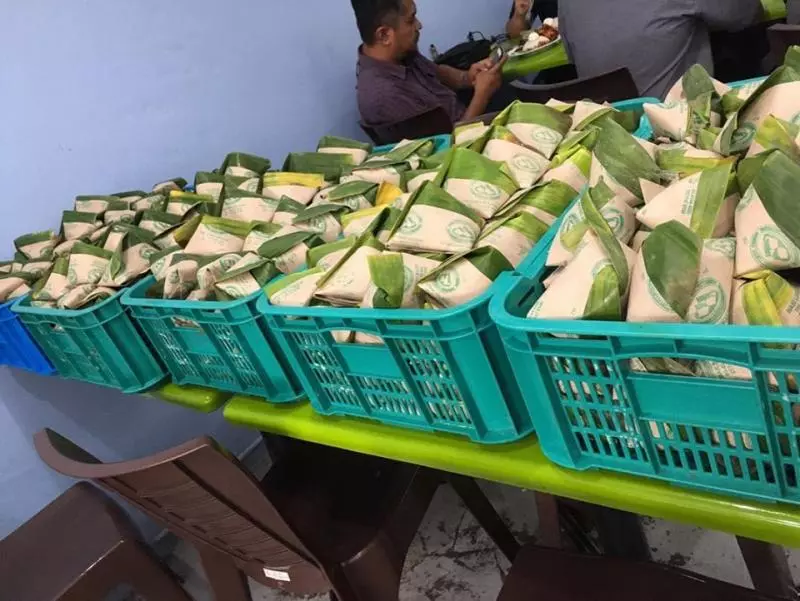 【賣Nasi Lemak賣到「日」入過萬!】大馬婦女只用RM3,000本錢打造Nasi Lemak王