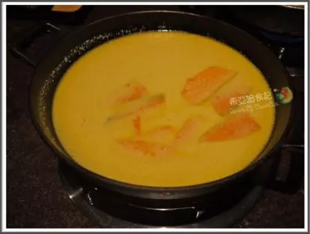 【台中】隱藏在巷弄的特色鍋物~隱鍋,果香蔬食鍋&麻油素菇鍋