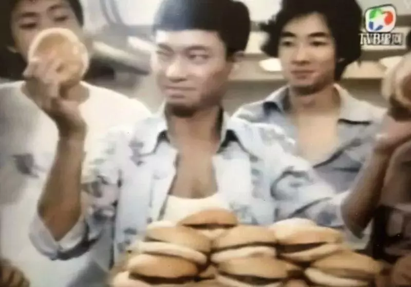還記得他❓當年憑"阿燦"一角走紅, 曾屢次創業失敗不放棄, 現在竟搖身變成… 太厲害了❗
