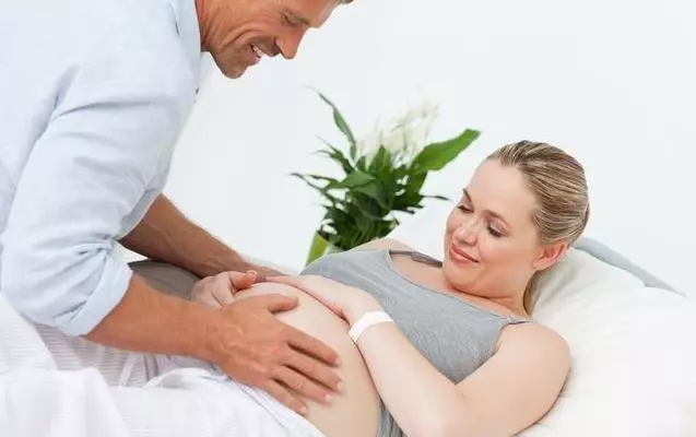 產婦順產「開十指」是什麼概念?這張對比圖幫你看懂,寶爸看後抱緊老婆