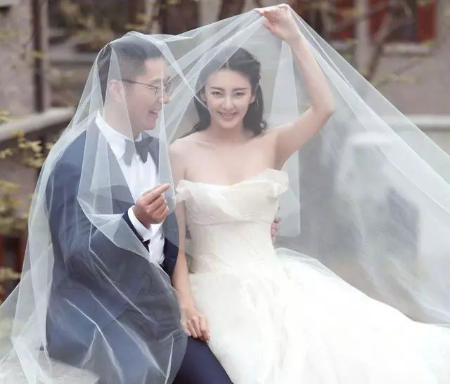 前夫曝婚內多次出軌「開房」!張雨綺被拍過夜緋聞男友家!