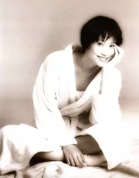【新加坡】 闊別22年回歸歌壇 吉娜唱《妹妹你依然真美》 !