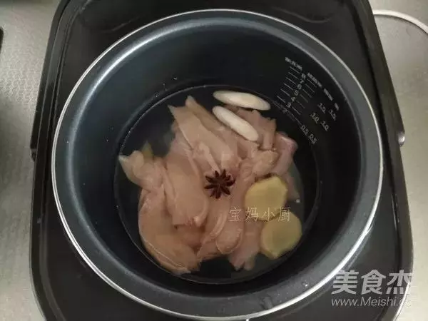 把瘦肉變成肉鬆,只用一口平底鍋,看1遍就會,學不會都難!