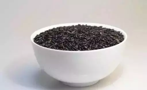 你知道黑米的營養價值嗎?來看看黑米的吃法與禁忌!