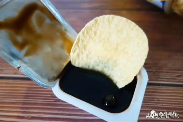 2019網紅零食第一波:蘸醬吃的薯片、不像餅乾的曲奇...