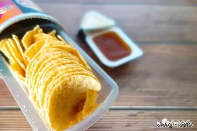 2019網紅零食第一波:蘸醬吃的薯片、不像餅乾的曲奇...
