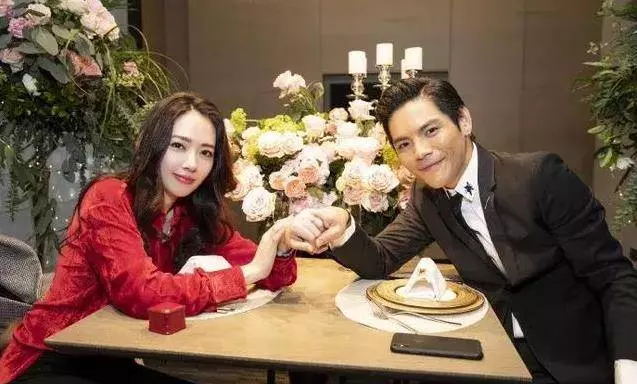 「身價上億但不給老婆一分彩禮」:好的婚姻,都必須談錢